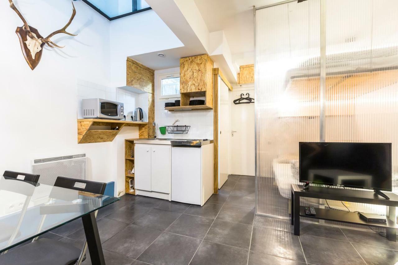 Pretty 25 M2 In A Lively District Apartment Paris Exterior photo